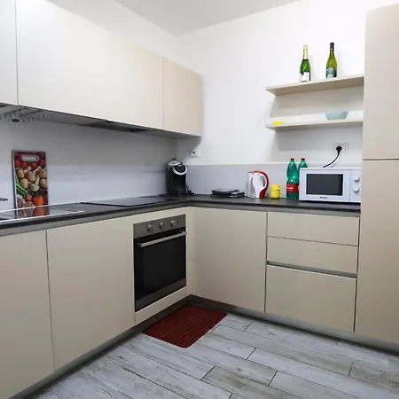 شقة Open Space Con Veranda A Milano Citta Studi