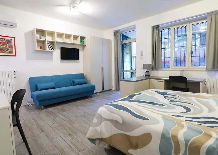 Apartment Open Space Con Veranda A Milano Citta Studi