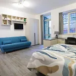 Appartamento Open Space Con Veranda A Studi